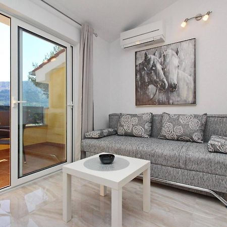 Sunshine Residence Baska Εξωτερικό φωτογραφία